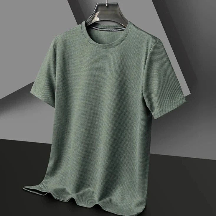 Clinton | High Quality Tshirt